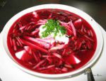 в ресторане предлагается русская, вепсская, европейская кухня